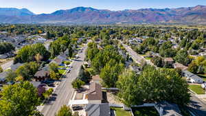 Bird's eye view with a mountain view