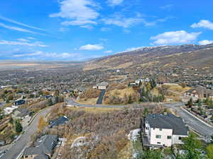 Drone / aerial view featuring a mountain view