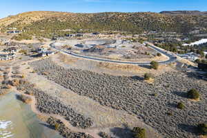 Aerial view with a mountain view