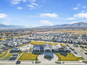 Bird's eye view featuring a mountain view