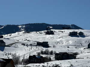 View of mountain feature