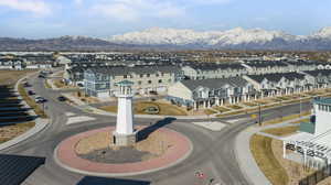 Bird's eye view with a mountain view