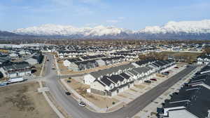 Bird's eye view with a mountain view