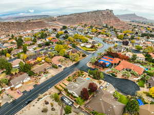 Bird's eye view featuring a mountain view