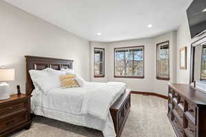 Spacious Master Bedroom!  Large Bay Window! Lots of Natural Light!