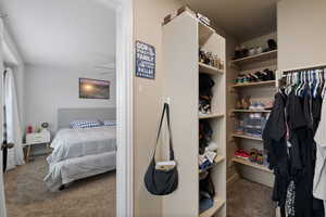 Master Bedroom Walk in closet