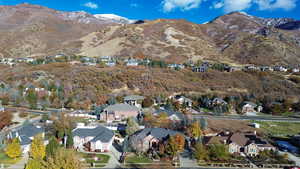 View of mountain feature