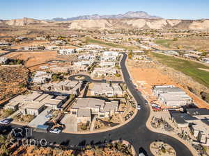 Bird's eye view with a mountain view