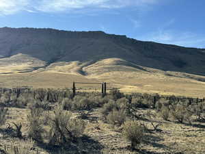 View of mountain feature