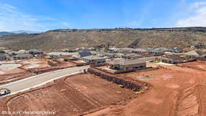 Drone / aerial view featuring a mountain view