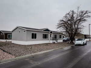 View of manufactured / mobile home