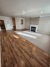 Spacious family room perfect for entertaining