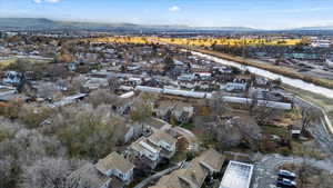 Drone / aerial view featuring a mountain view