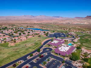 Aerial view with a mountain view