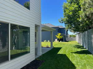 View of yard featuring a patio area