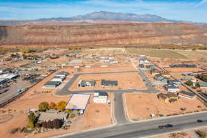 Bird's eye view with a mountain view