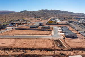 Drone / aerial view featuring a mountain view