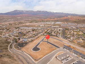 Drone / aerial view featuring a mountain view