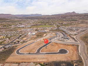 Aerial view with a mountain view