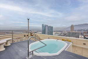 View of pool featuring a mountain view