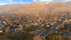 Bird's eye view featuring a mountain view