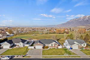 Bird's eye view of property