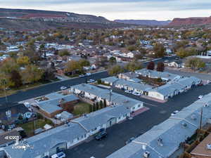 Aerial view with a mountain view