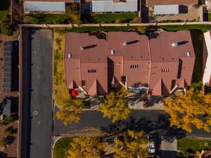 Birds eye view of property