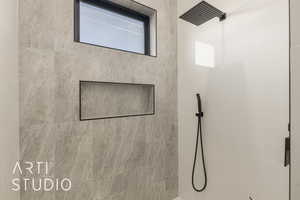 Details with tiled shower