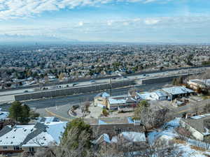 Bird's eye view featuring a mountain view