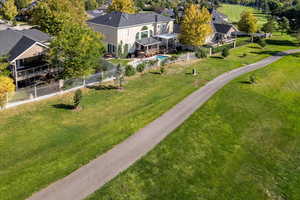 Birds eye view of property