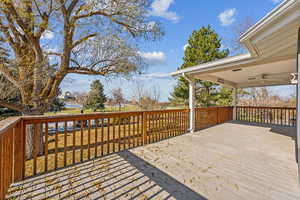 Deck with ceiling fan