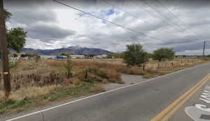 View of road featuring a mountain view