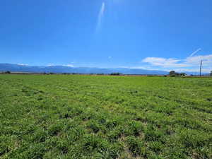 Mountain view with a rural view