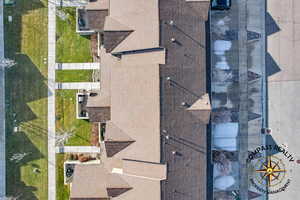 Birds eye view of property