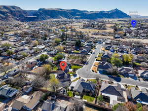 Drone / aerial view featuring a mountain view