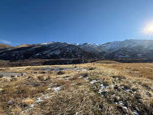 View of mountain feature