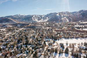 View of mountain feature