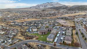 Bird's eye view featuring a mountain view