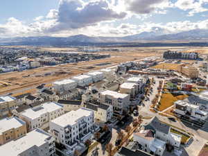 Bird's eye view featuring a mountain view