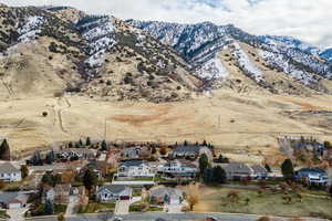 View of mountain feature