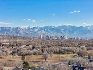 View of mountain feature