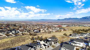 Drone / aerial view featuring a mountain view