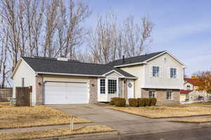 View of front facade with a garage