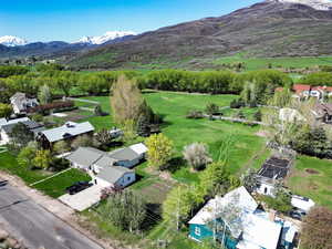 Bird's eye view featuring a mountain view