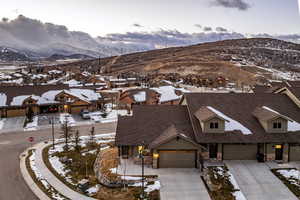 View of mountain feature