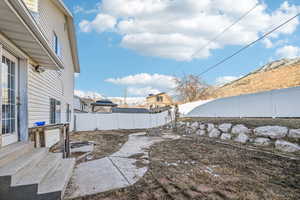 View of yard featuring a mountain view