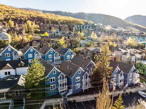 Drone / aerial view featuring a mountain view