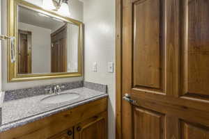 Photo 7 of 840  BIGLER LN #201