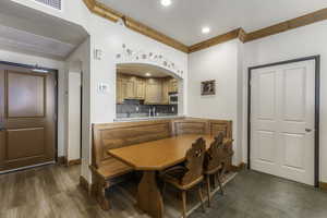 Photo 11 of 840  BIGLER LN #201